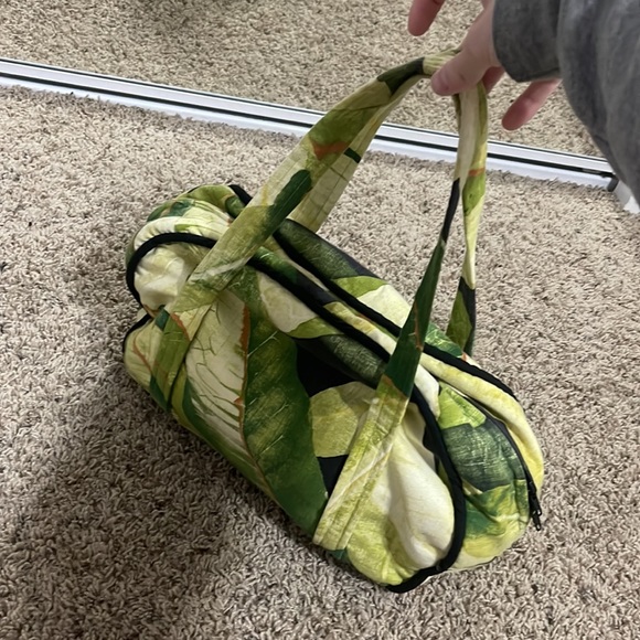 Vintage Leaf Purse - Picture 3 of 7